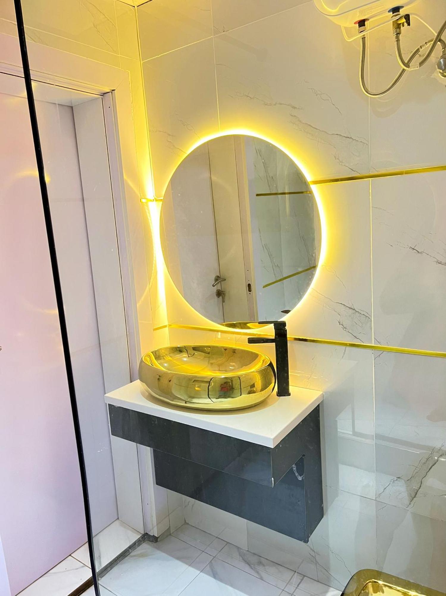 Austra Hotels And Apartments Maitama Abuja Esterno foto
