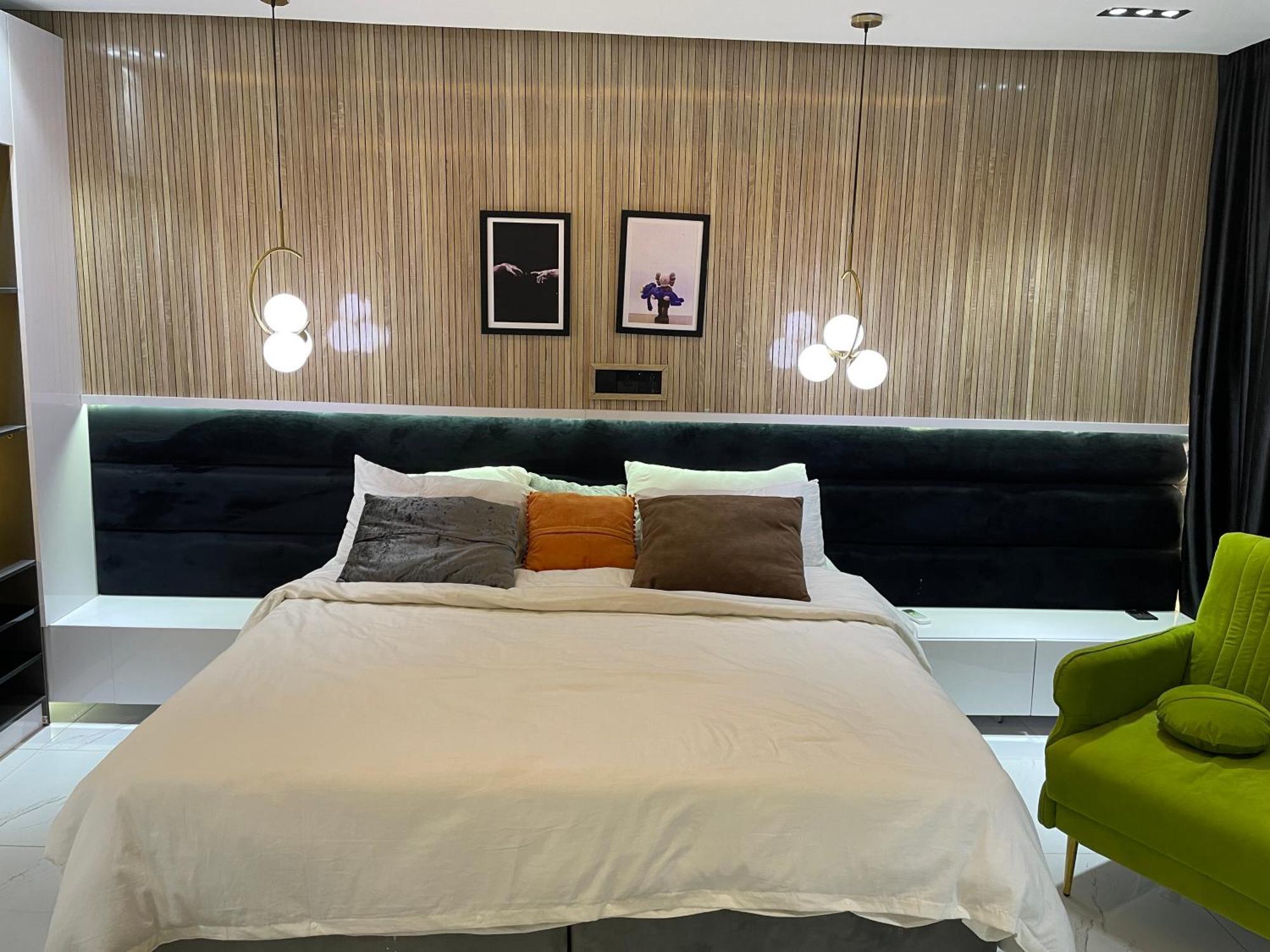 Austra Hotels And Apartments Maitama Abuja Esterno foto